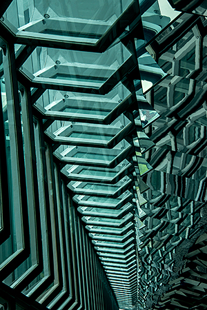 Harpa Concert Hall, Reykjavik, Iceland©Bob Harvey 2013